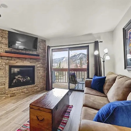 2F Lagoon Drive 2Br 2Ba Condo